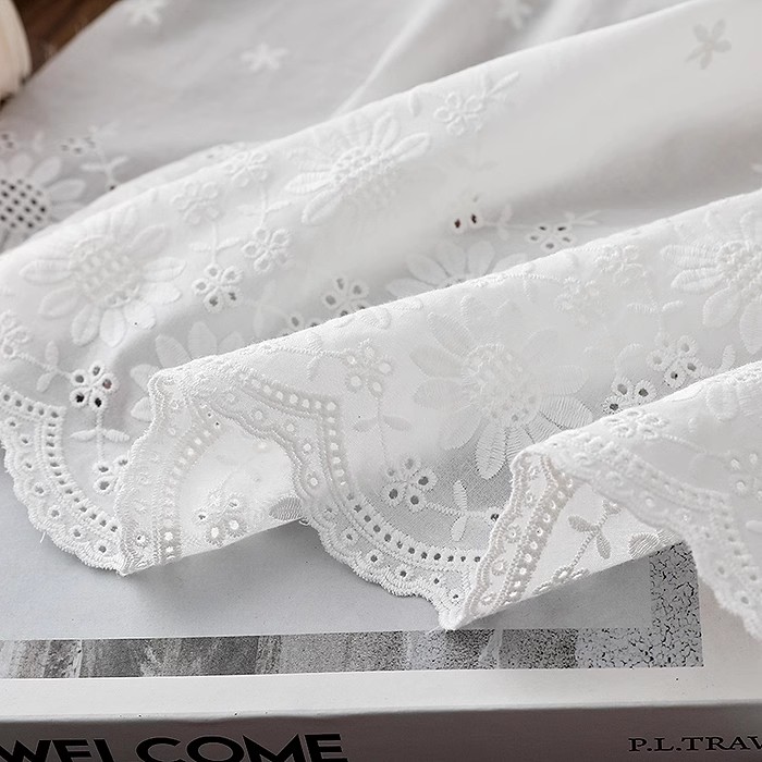 Embroidery Cotton Shirt - 1 Yard hohler Blumen-Baumwollstoff mit Sonnenblumen-Stickerei