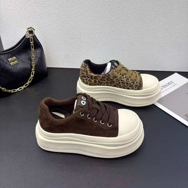 Damen-Sneakers mit Leopardenmu – Embroidery Garments Bewertung und Preis